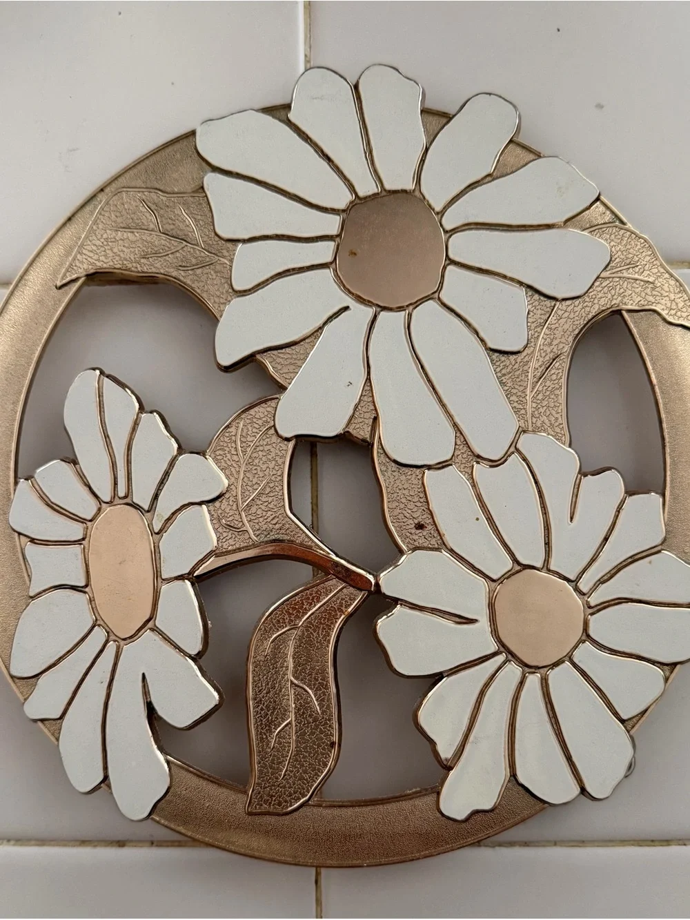 Daisy Floral Wall Accent in White and Gold-Tone or Trivet for holding warm pots